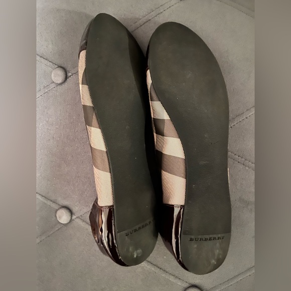 Burberry Nova Check Ballet Flats - Picture 8 of 8